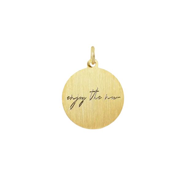 Enjoy The Now Medallion - zlatni